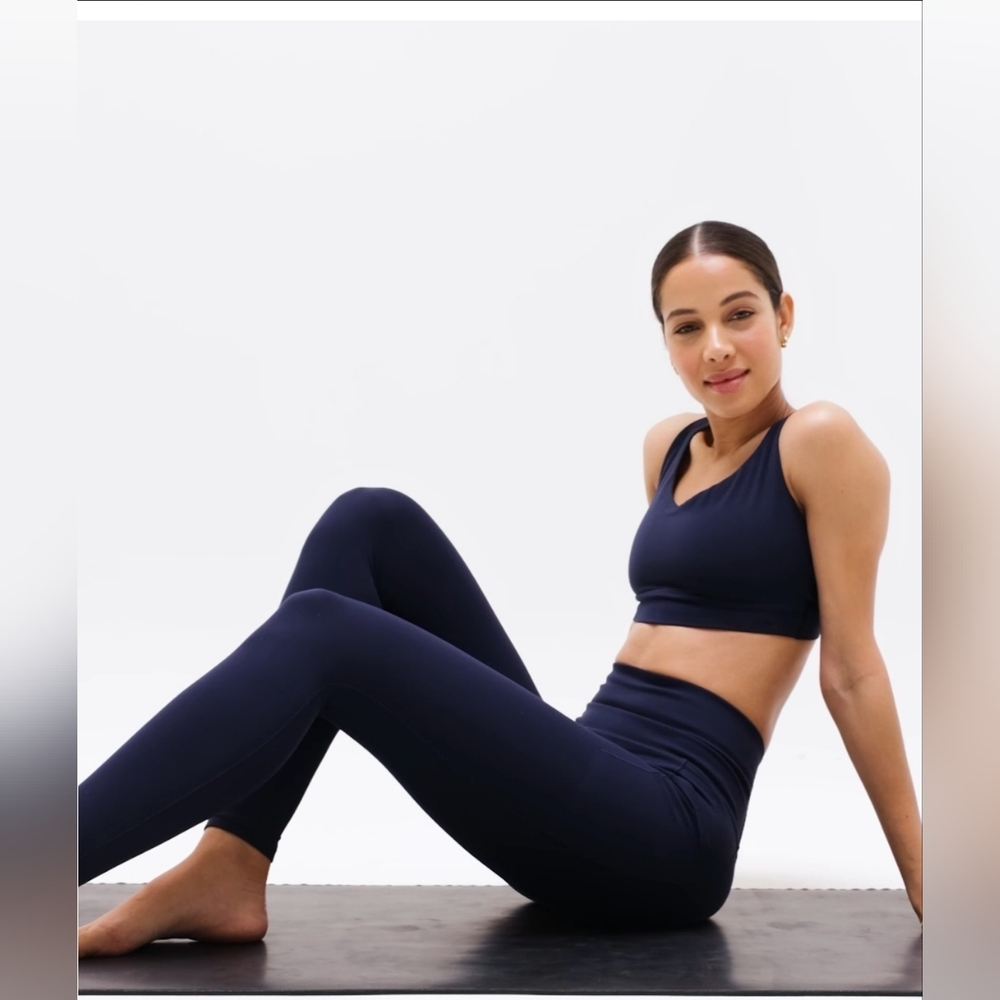 NWT Athleta Navy Salutation Stash High Rise Legging Size XS